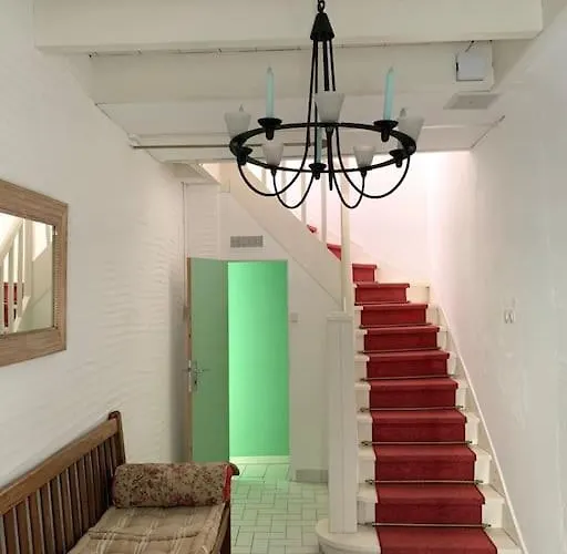 Maison De Confortable Avec Piscine *