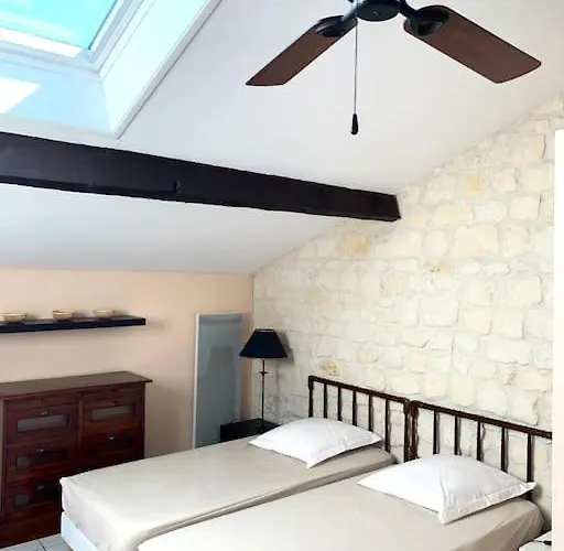 Maison De Confortable Avec Piscine